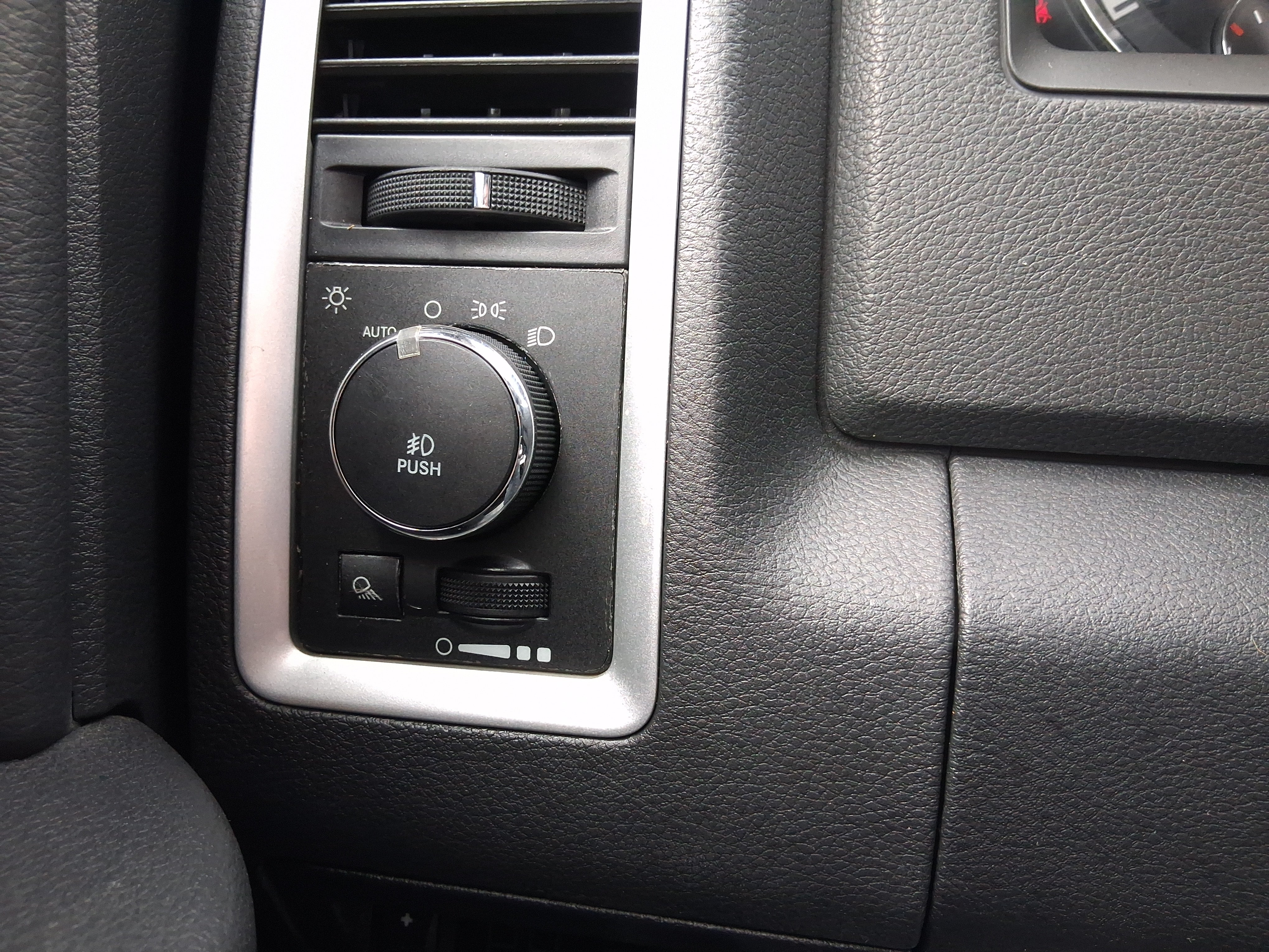 2010 Dodge Ram 1500 Sport