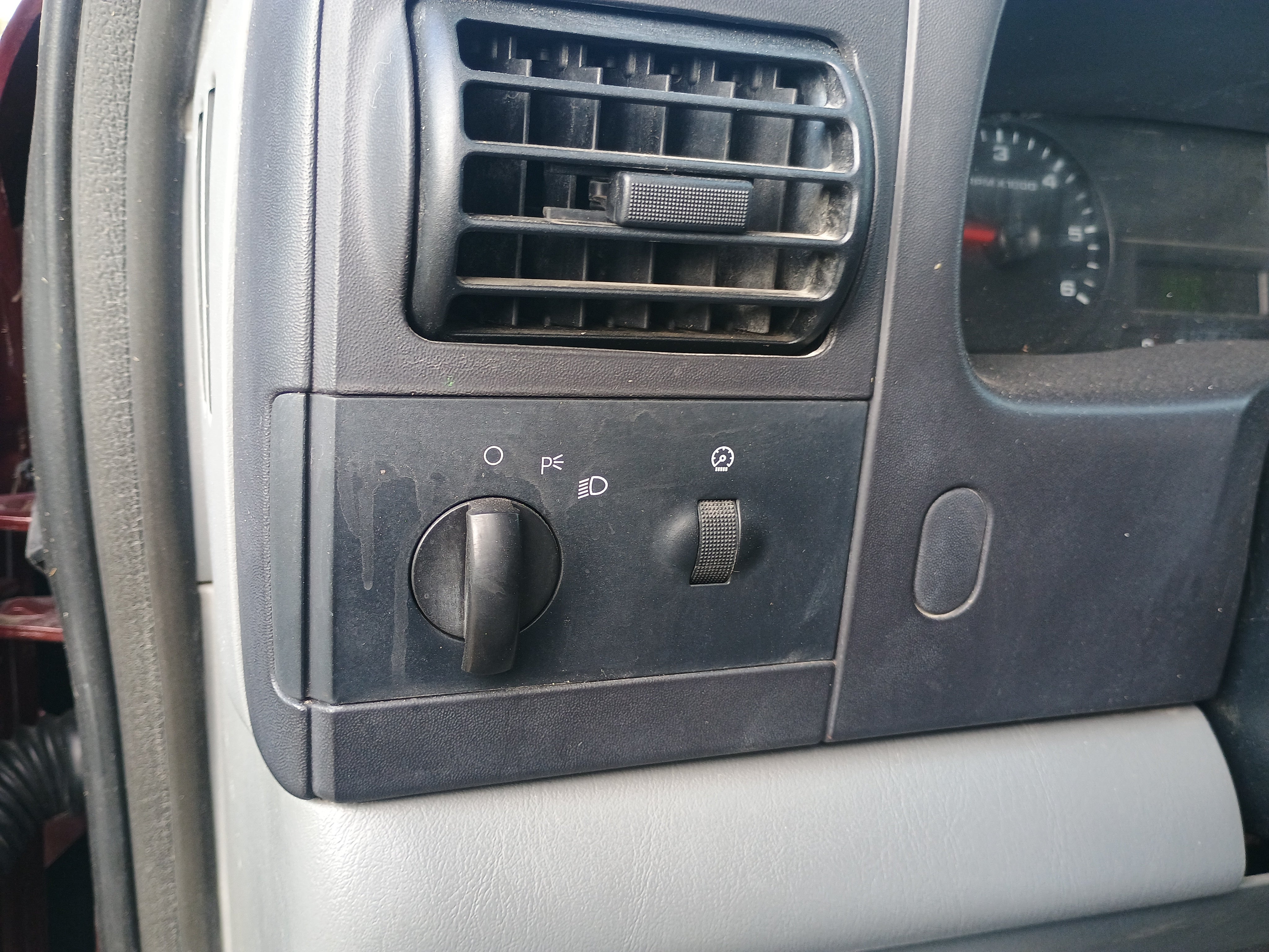 2005 Ford Super Duty F-250 XL