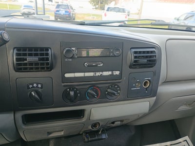 2005 Ford Super Duty F-250 XL