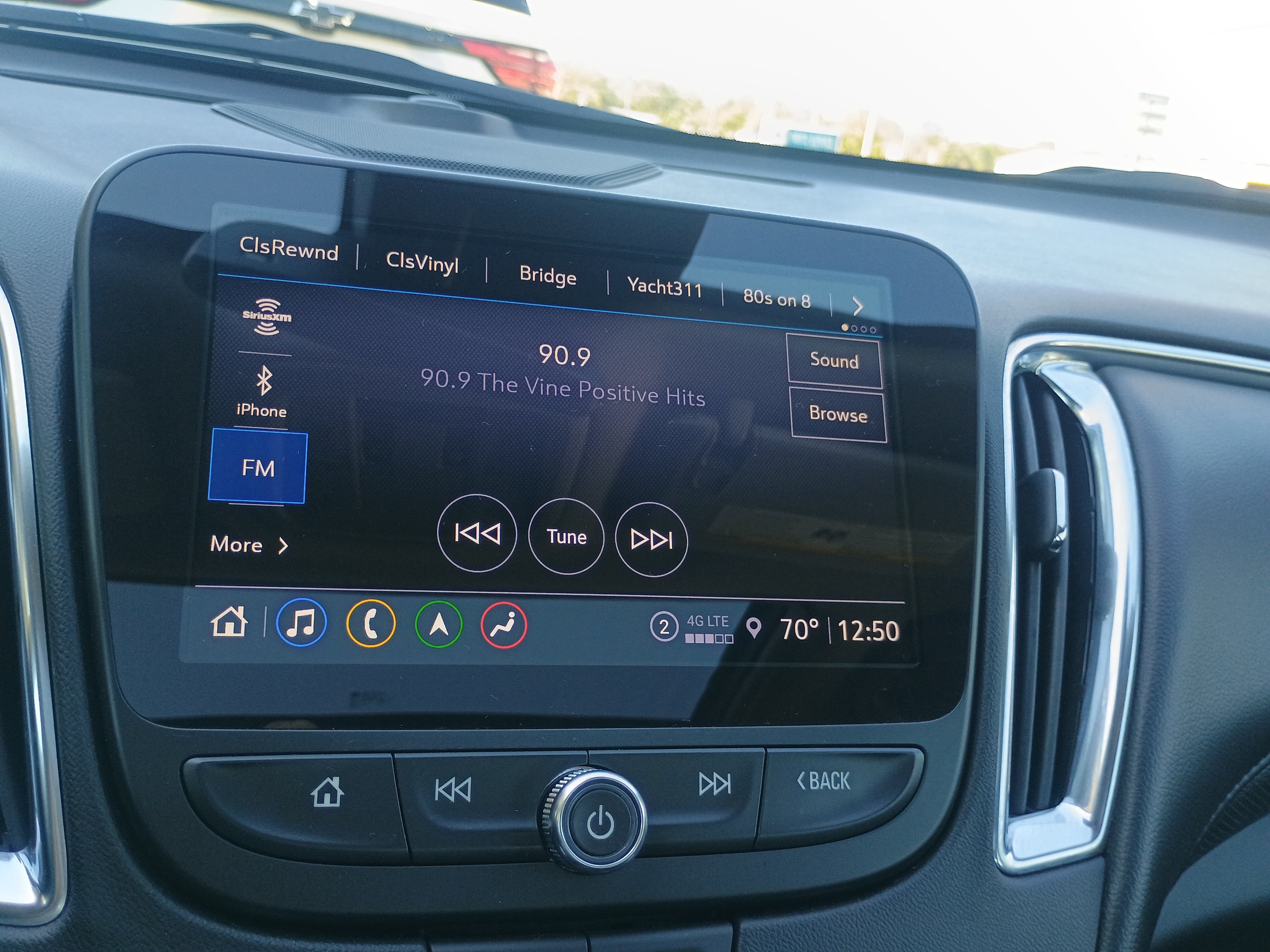 2024 Chevrolet Malibu 2LT