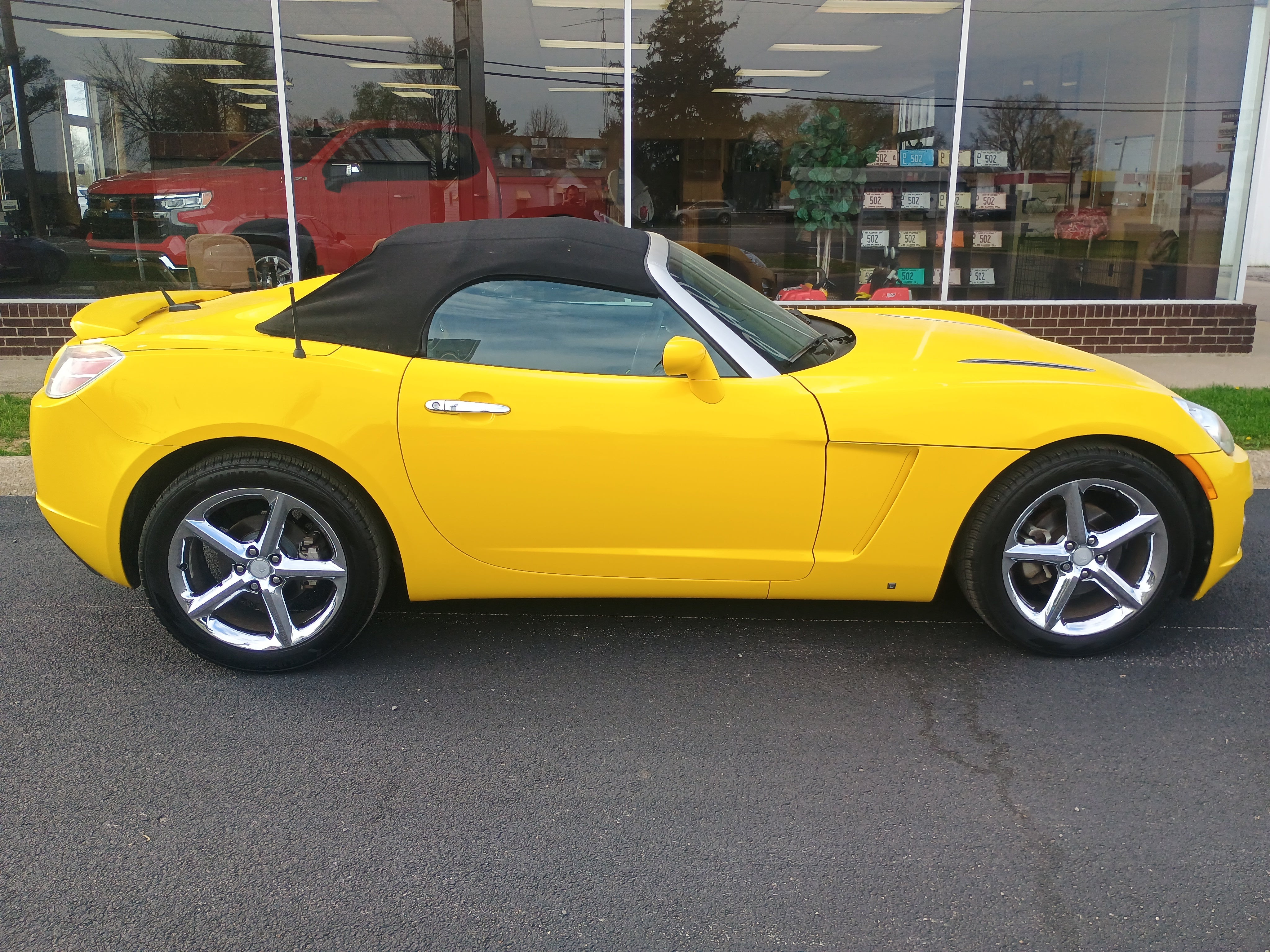 2007 Saturn Sky NA