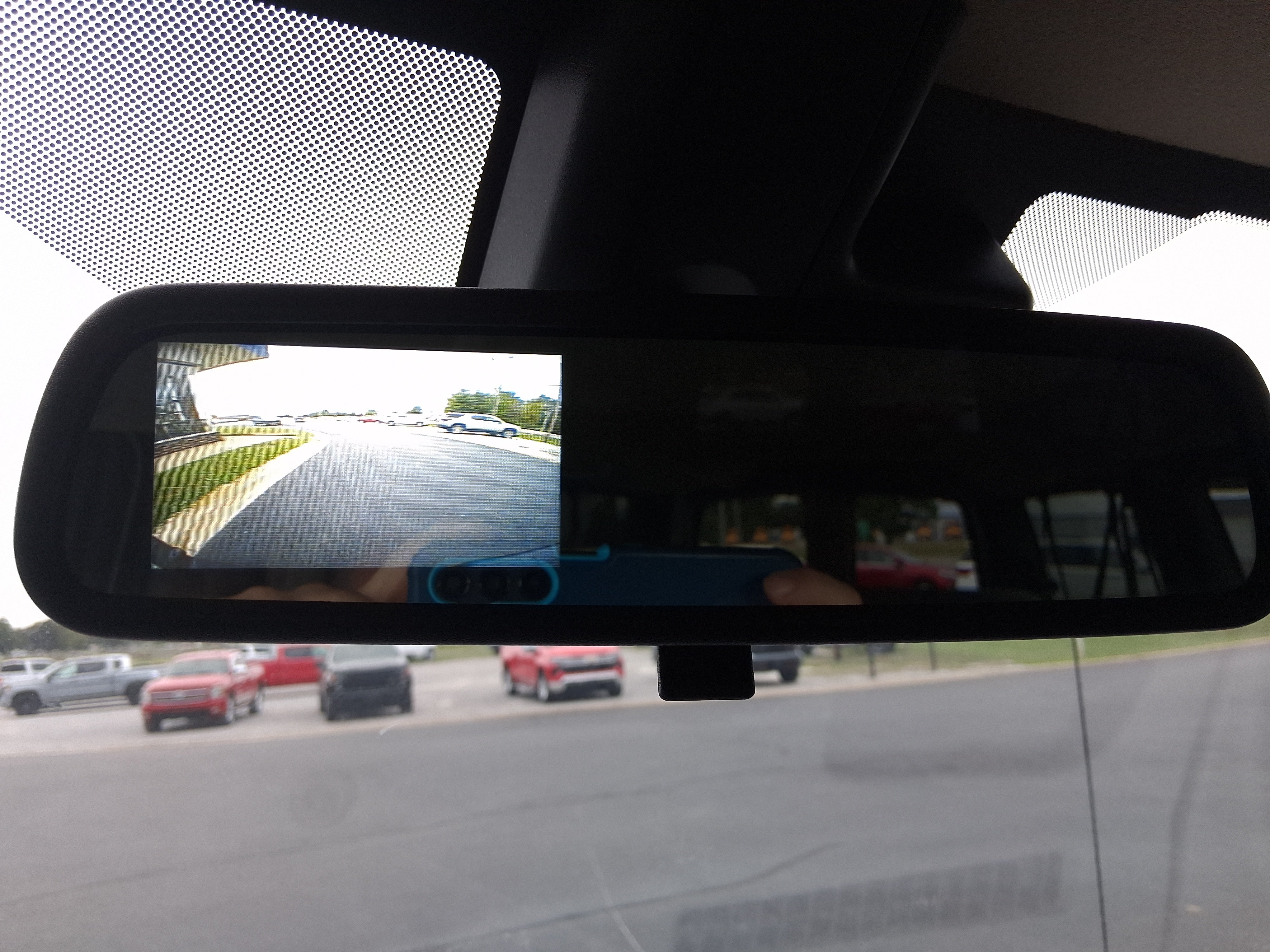 2025 Chevrolet Express Passenger 1LT