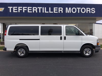 2025 Chevrolet Express Passenger 1LT