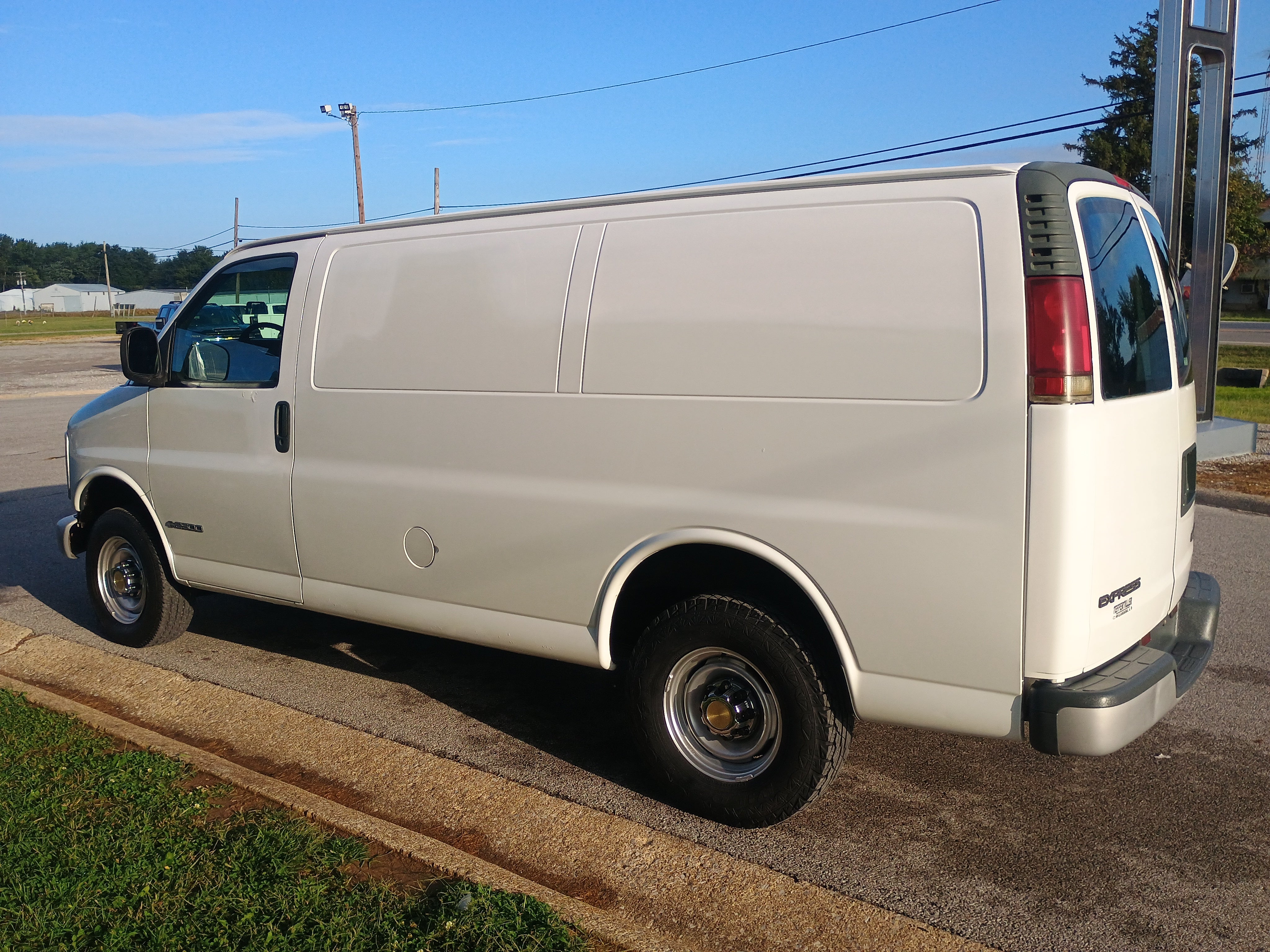 2001 Chevrolet Express Cargo 2500 NA