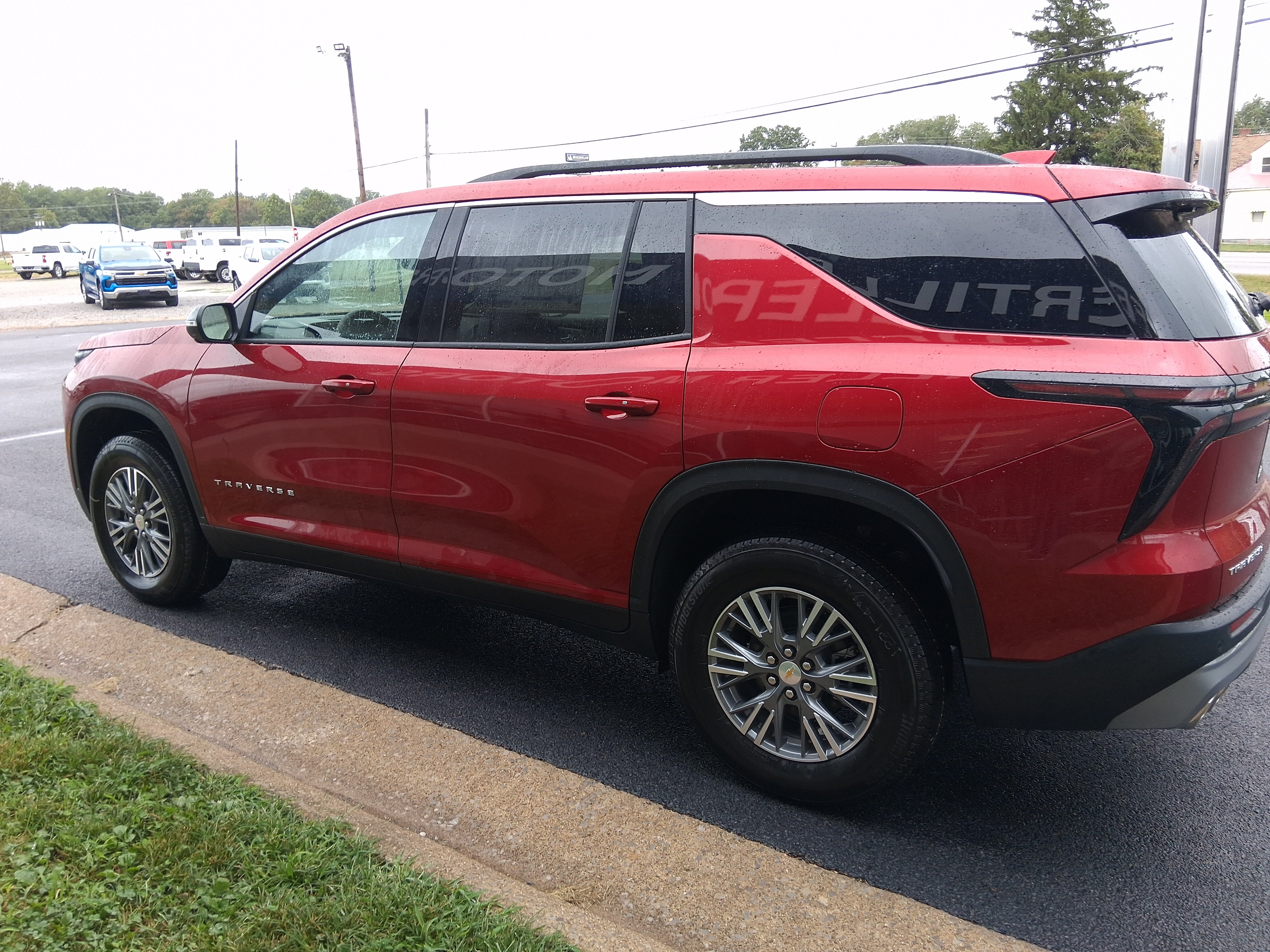 2027 Chevrolet Traverse LT