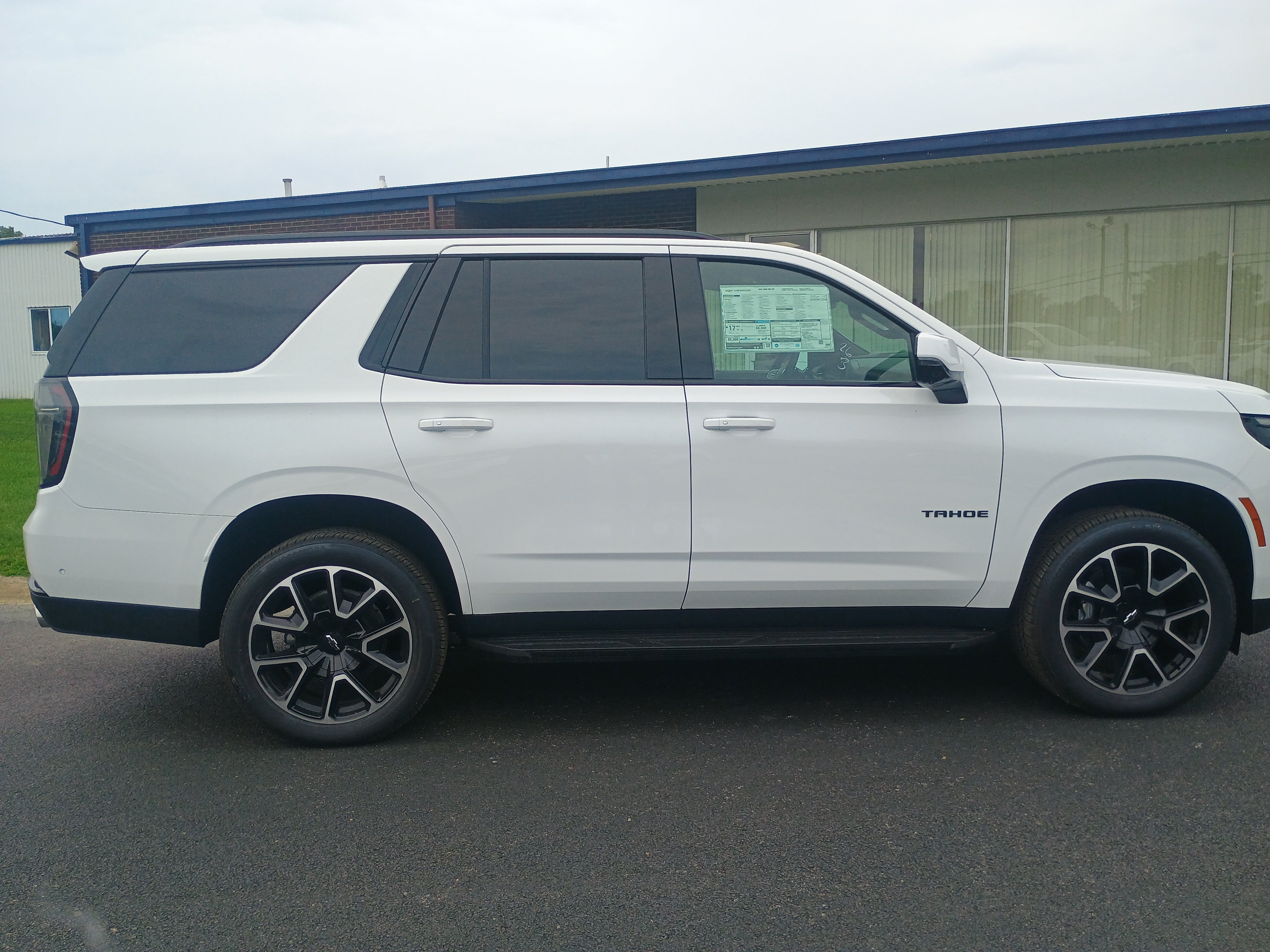 2026 Chevrolet Tahoe RST