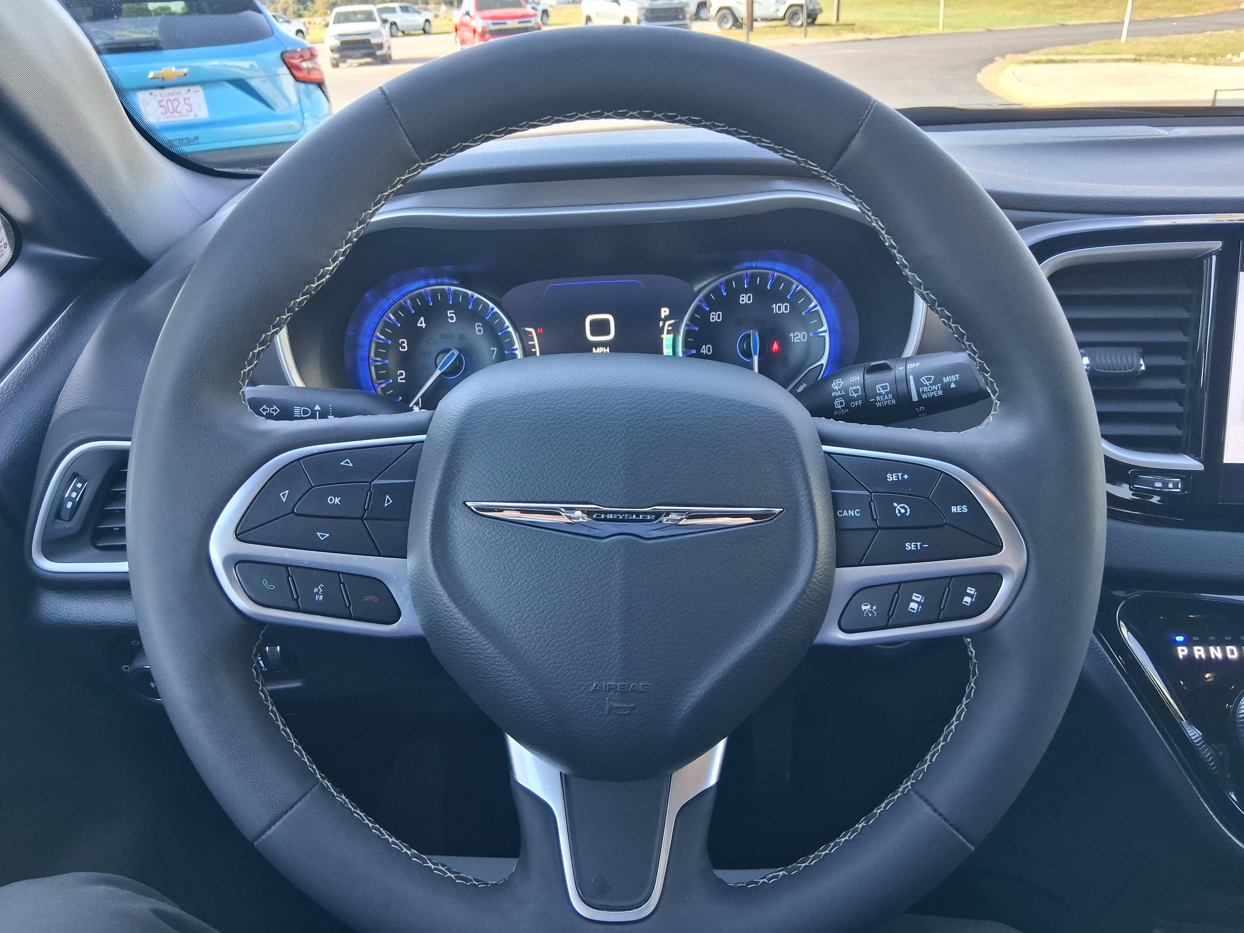 2025 Chrysler Pacifica Select
