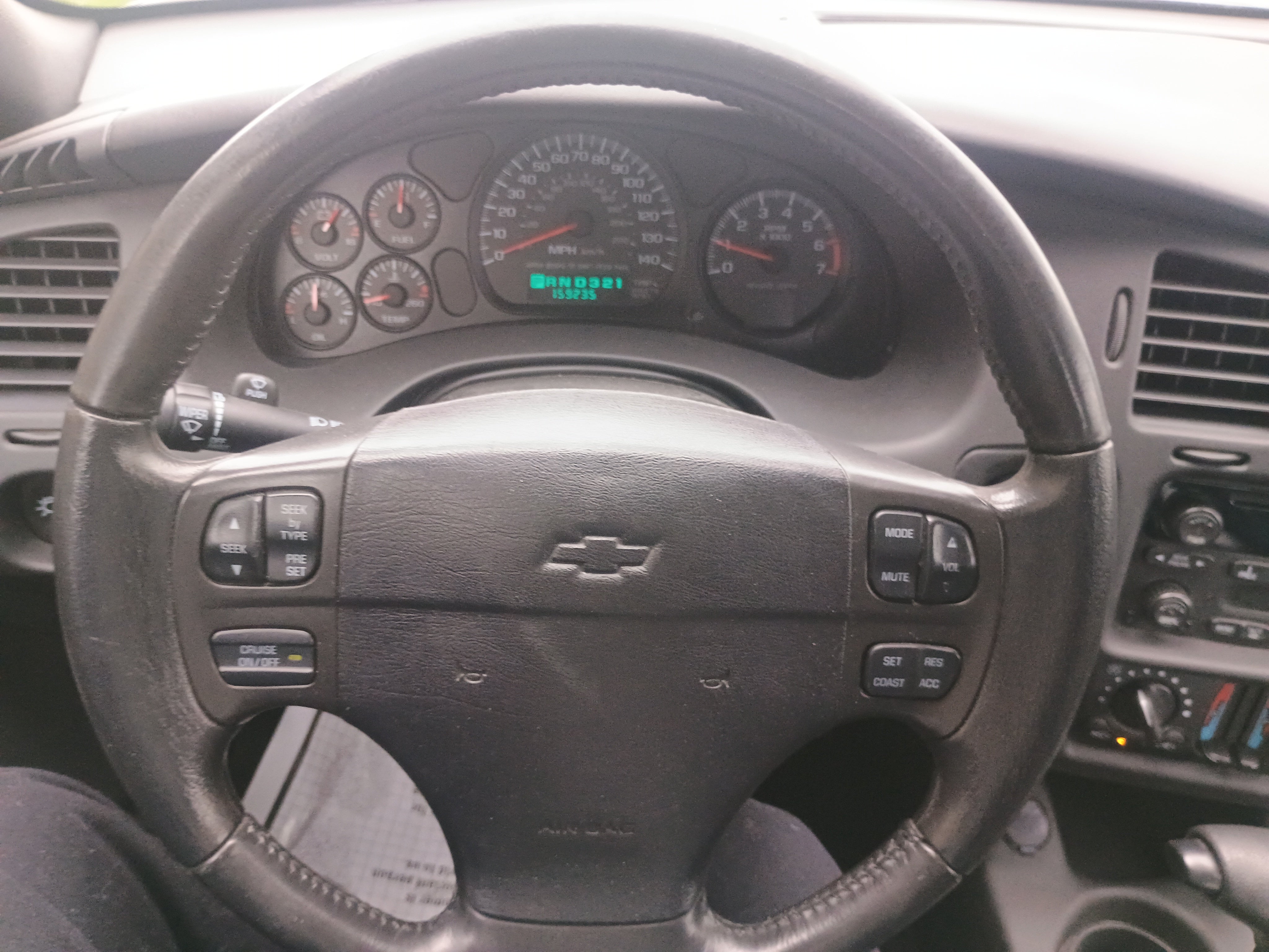 2005 Chevrolet Monte Carlo LT