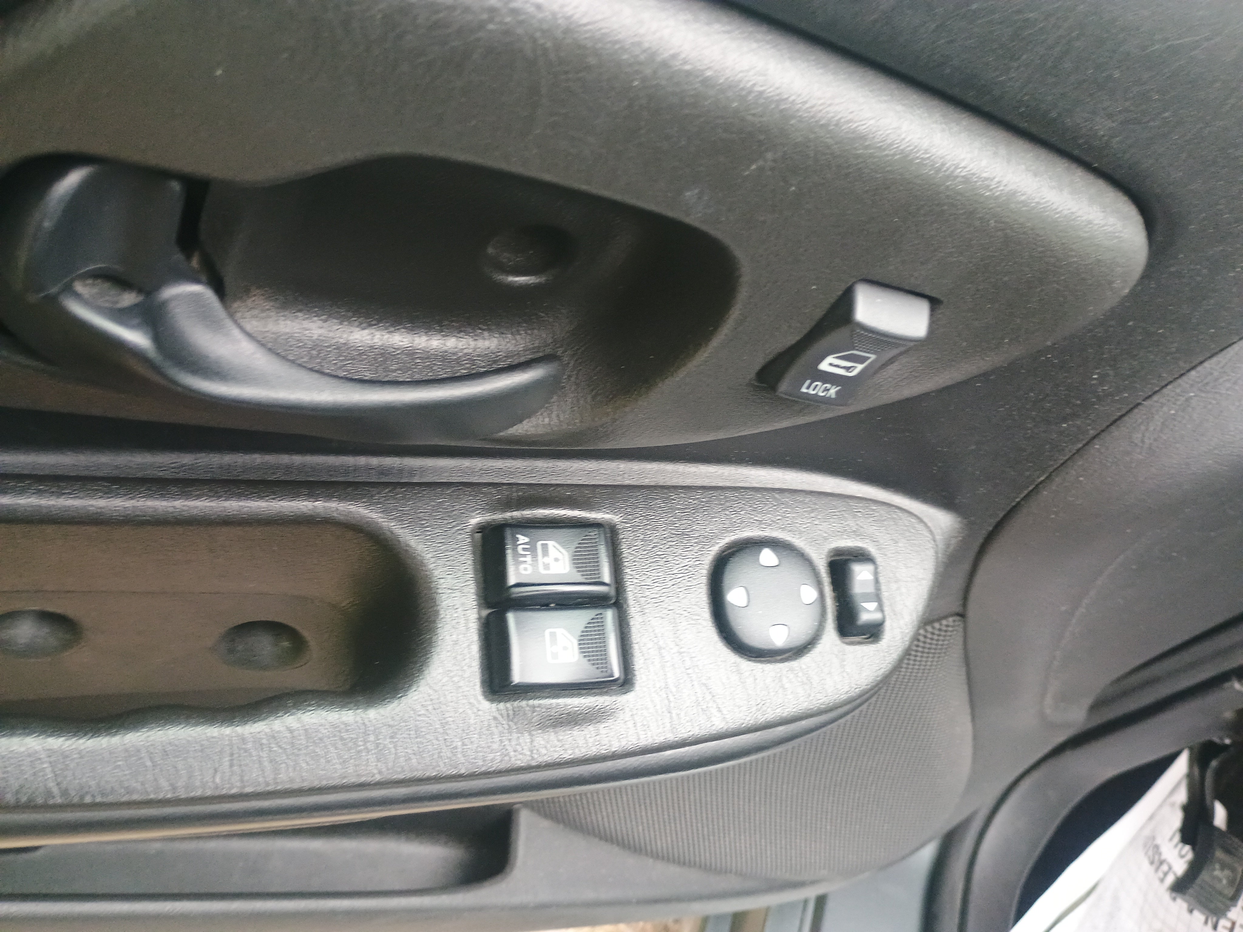 2005 Chevrolet Monte Carlo LT
