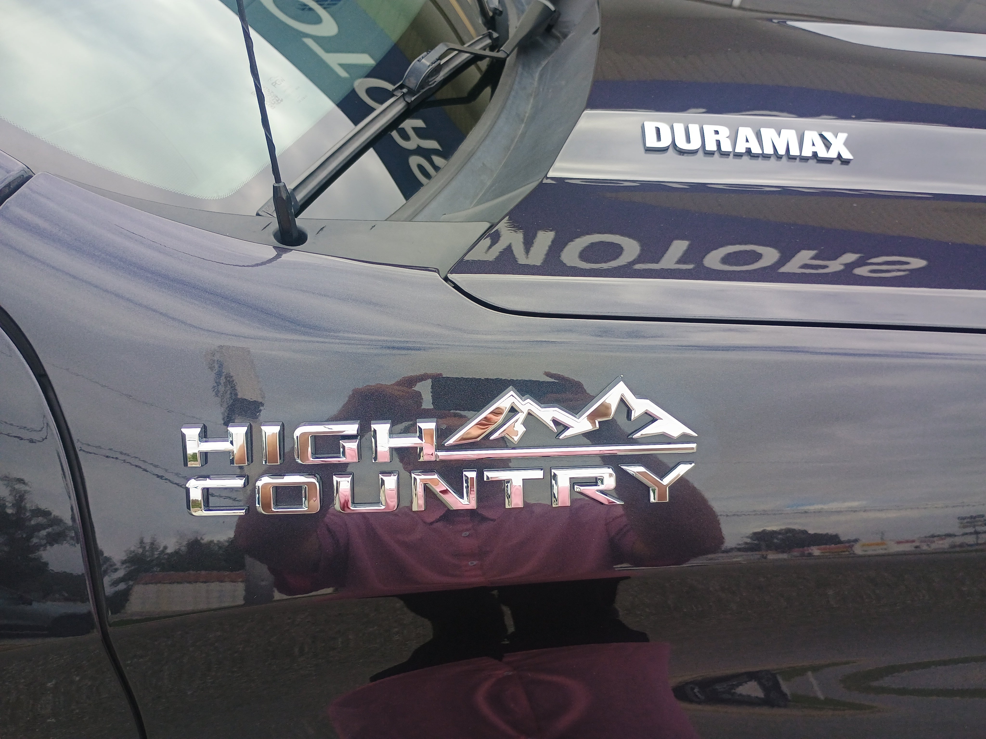 2023 Chevrolet Silverado 1500 High Country