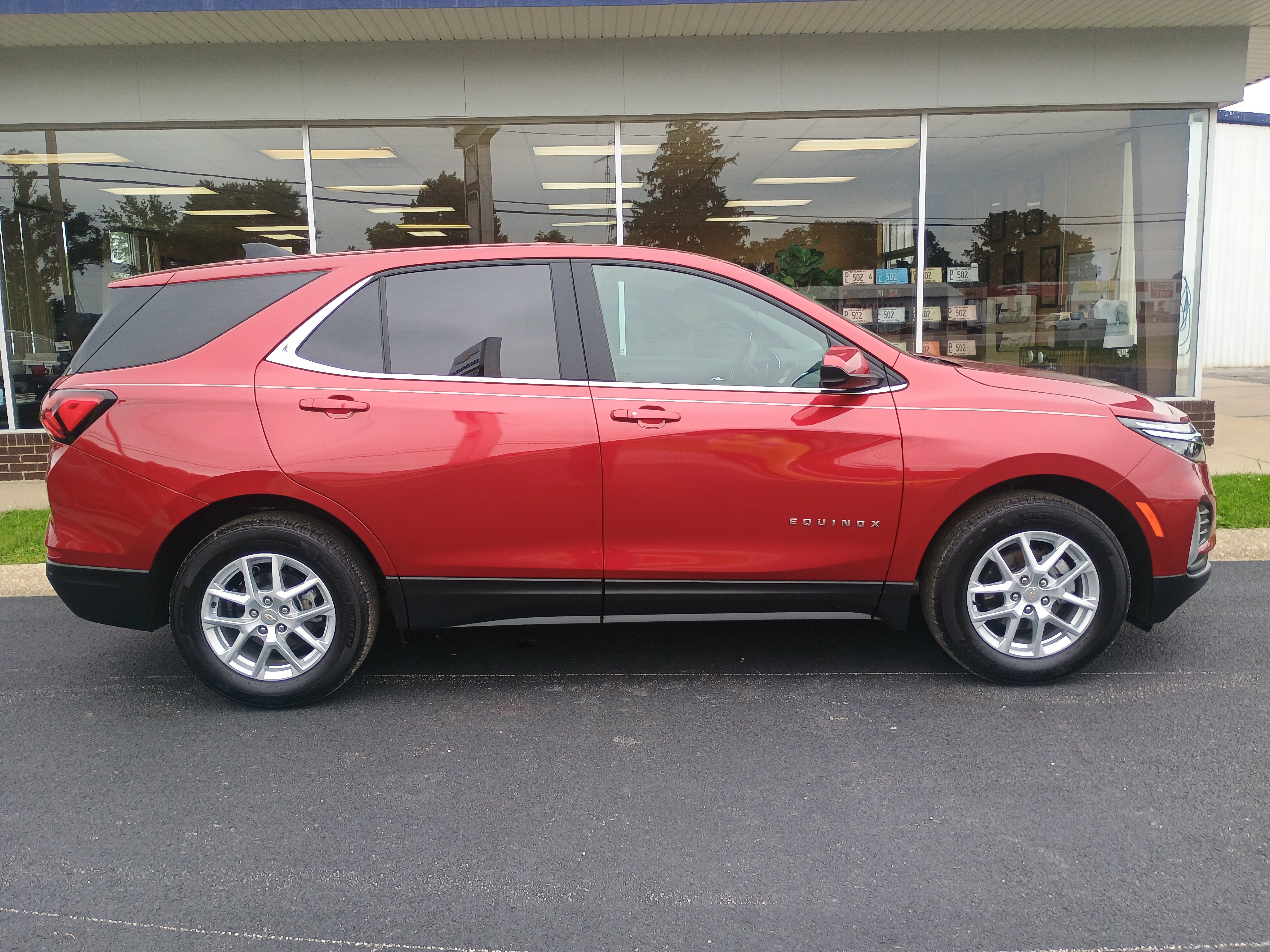2024 Chevrolet Equinox LT