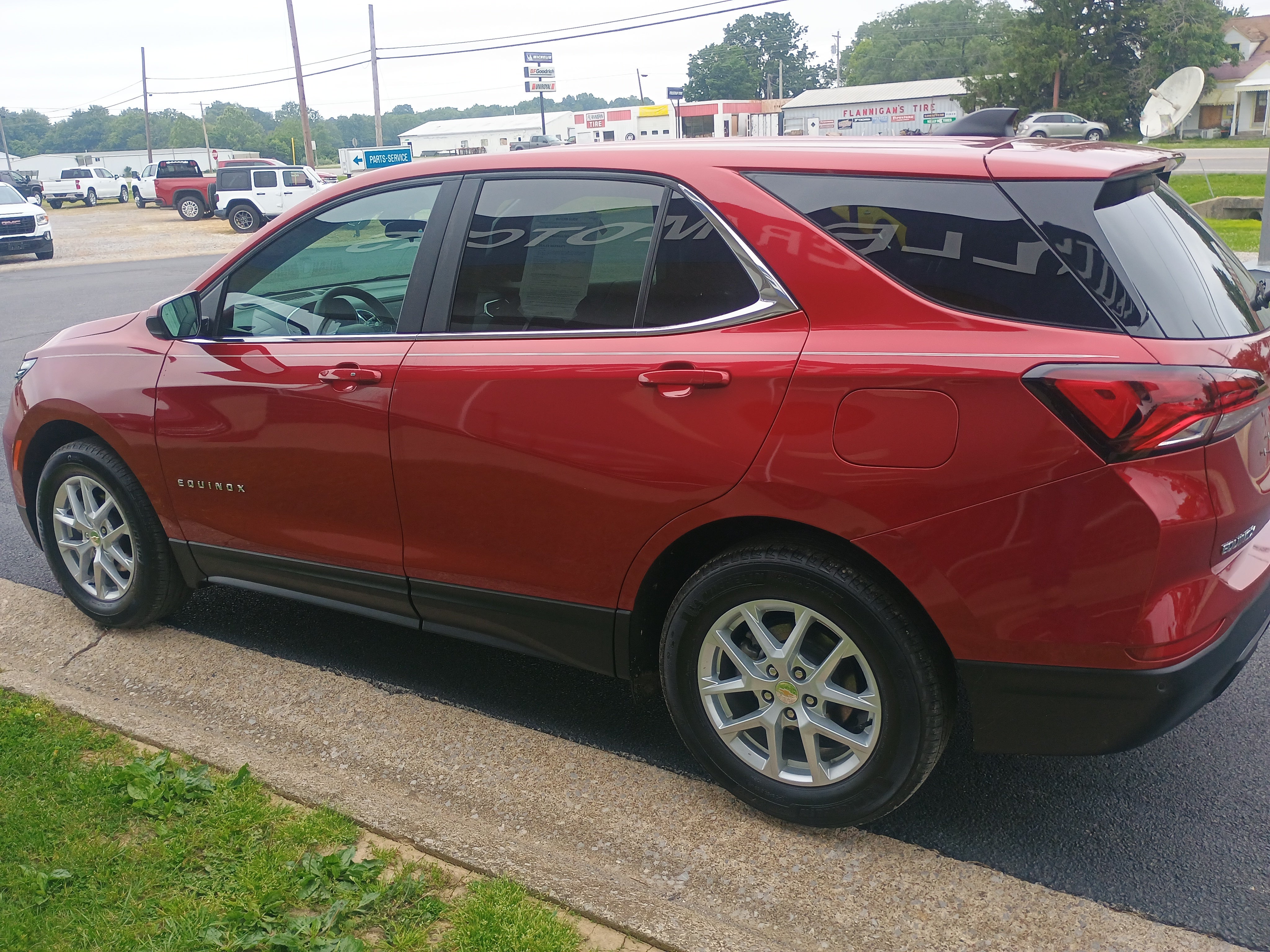 2024 Chevrolet Equinox LT