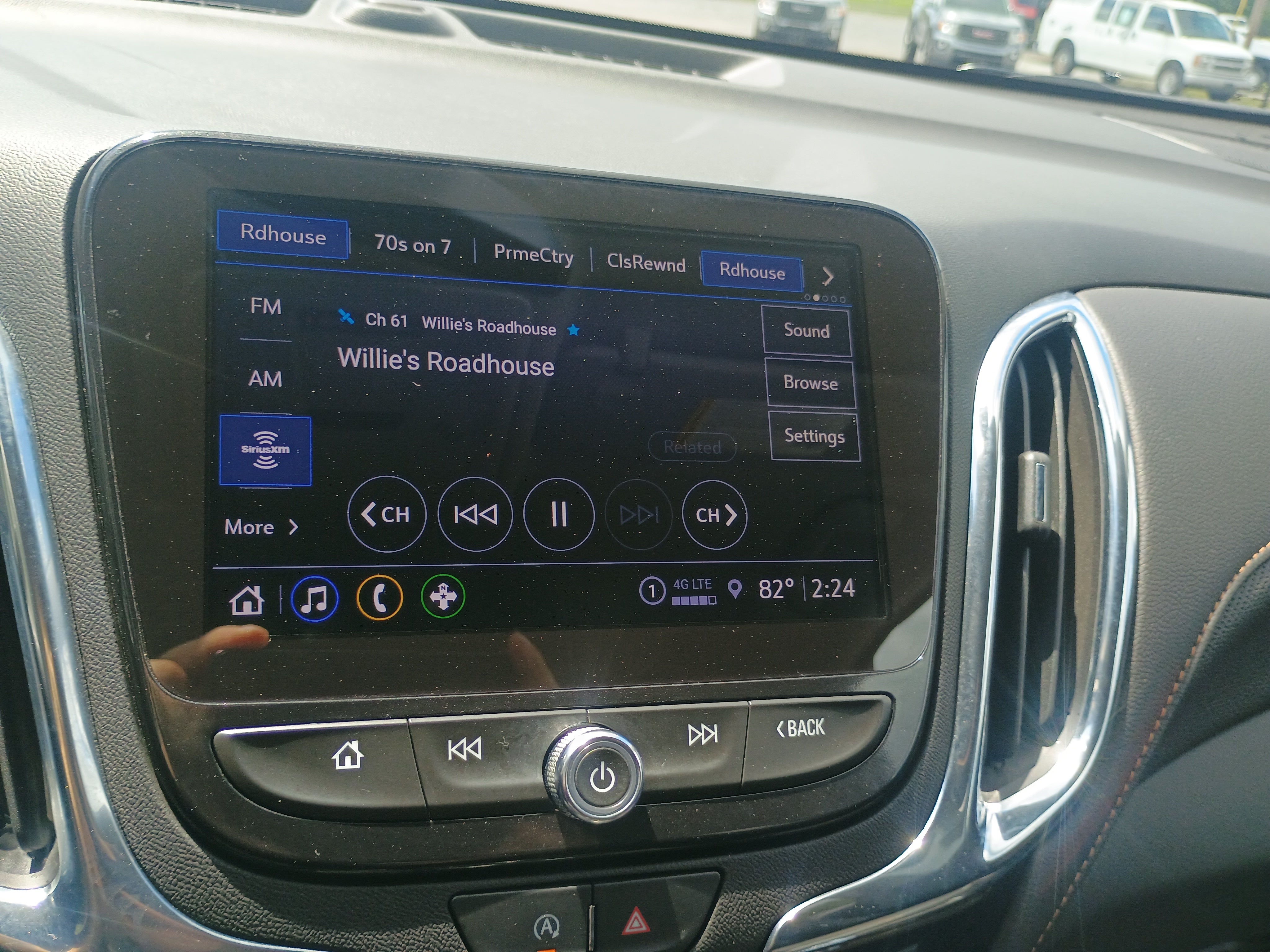 2023 Chevrolet Equinox Premier