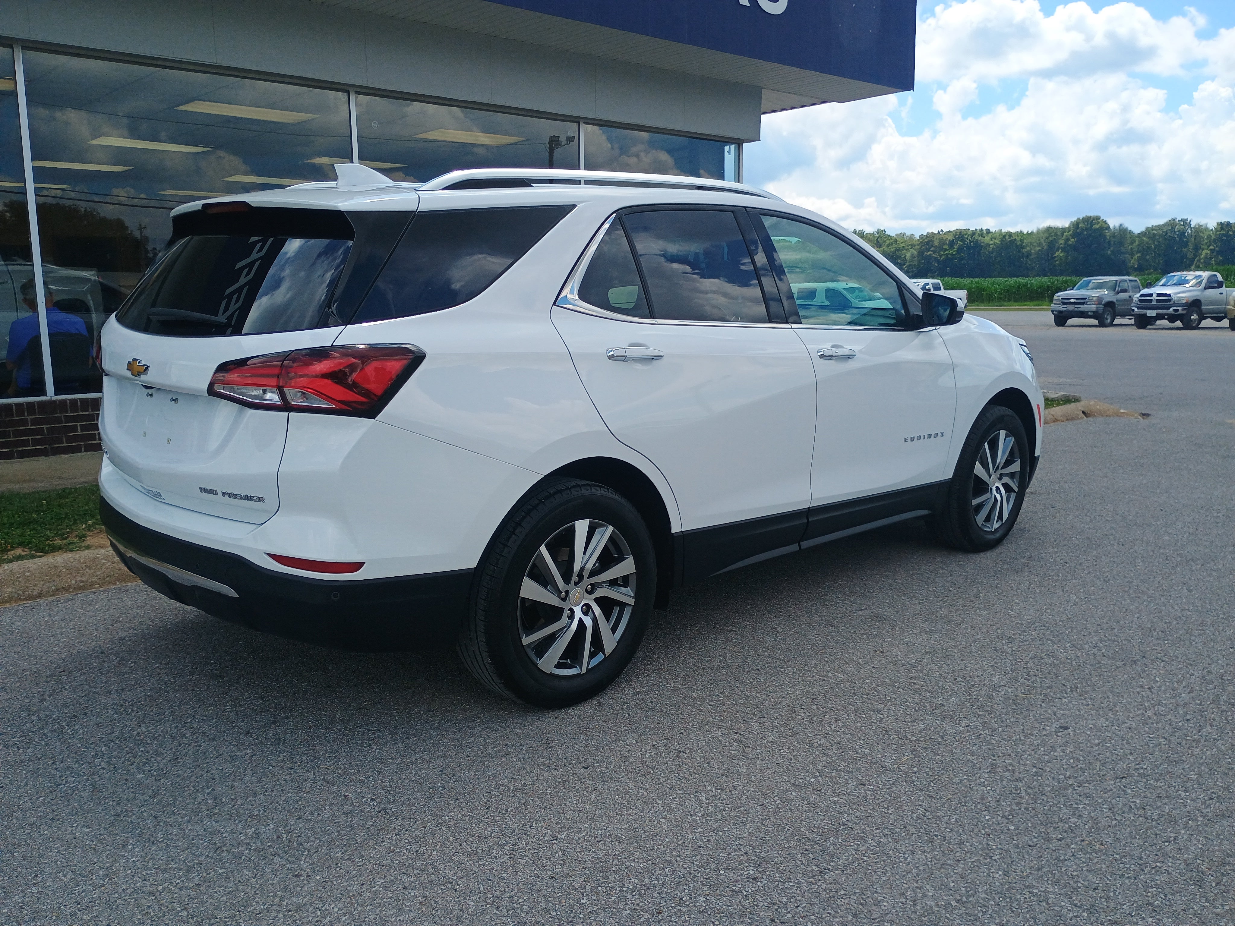 2023 Chevrolet Equinox Premier