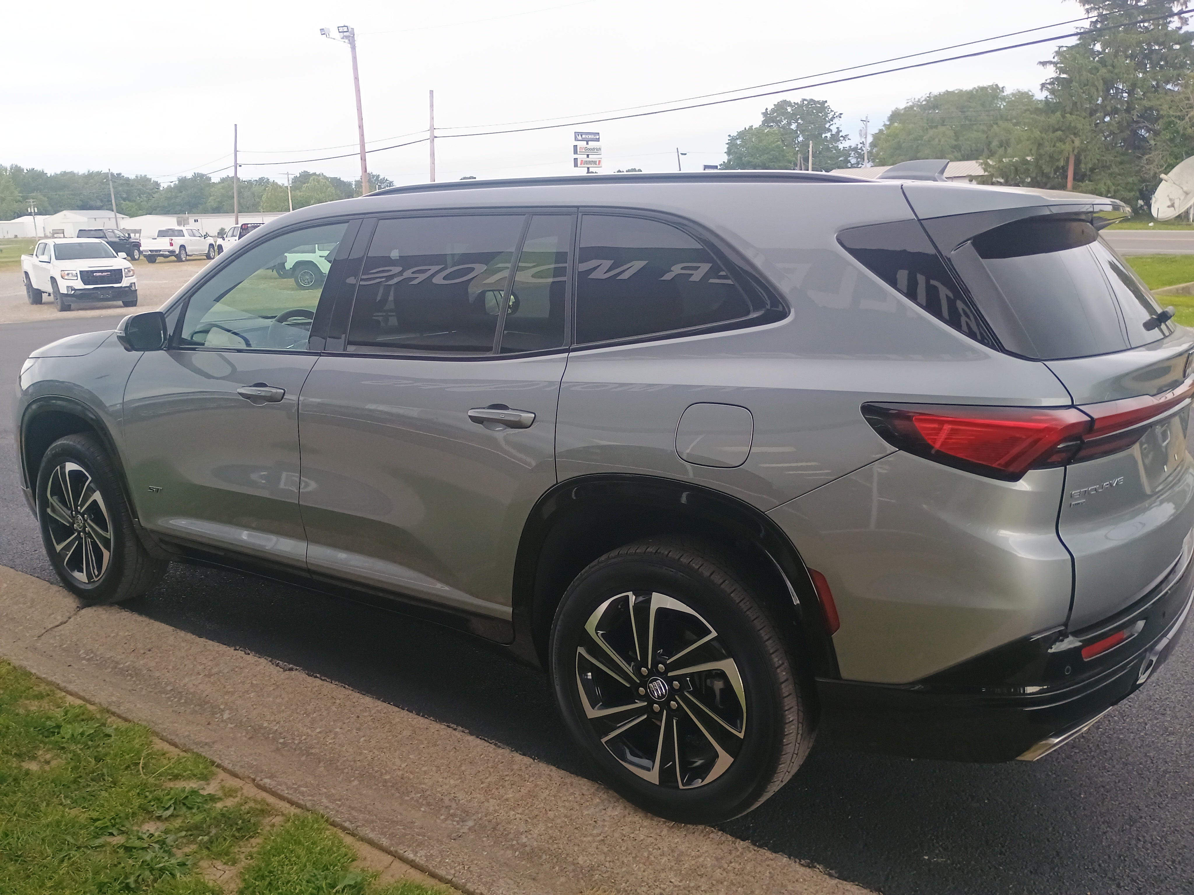 2025 Buick Enclave Sport Touring