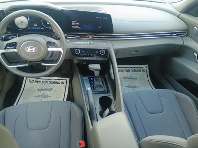 2024 Hyundai Elantra SEL